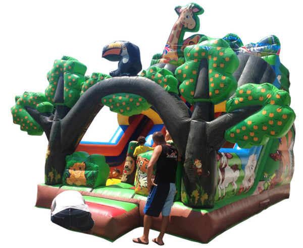 Safari inflatable slide