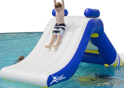 Inflatable water slide