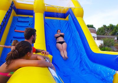 Water slide inflatable