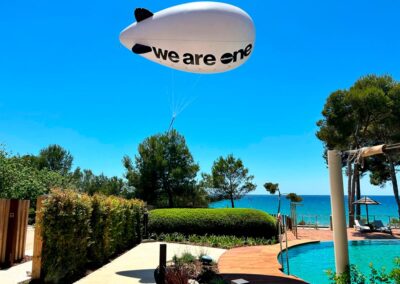 Helium zeppelin