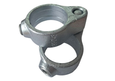 D48 Door hinge