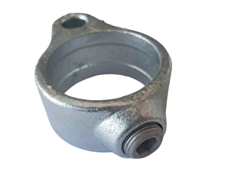 D48 Female door hinge
